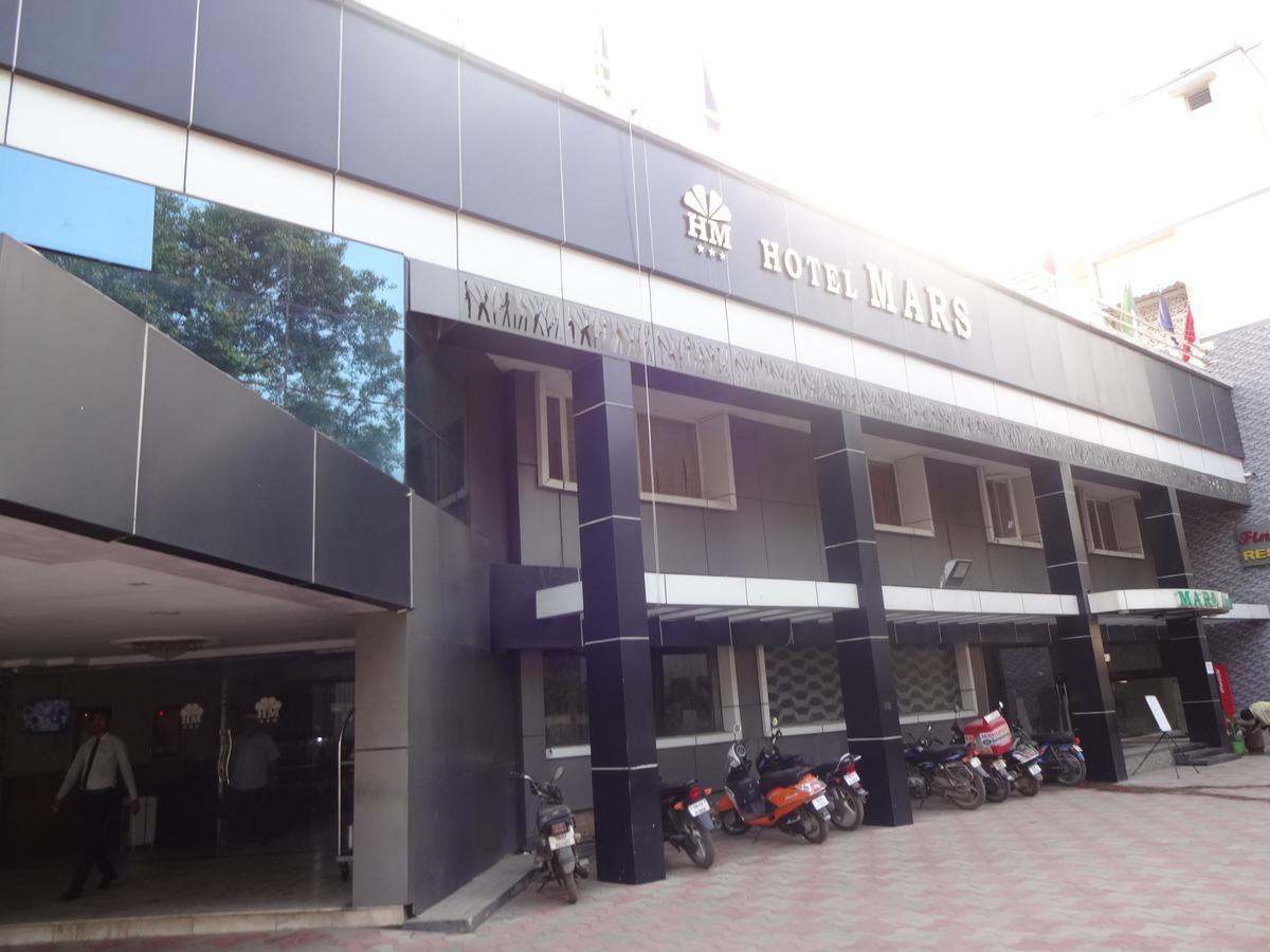 Hotel Mars Chennai Exterior photo
