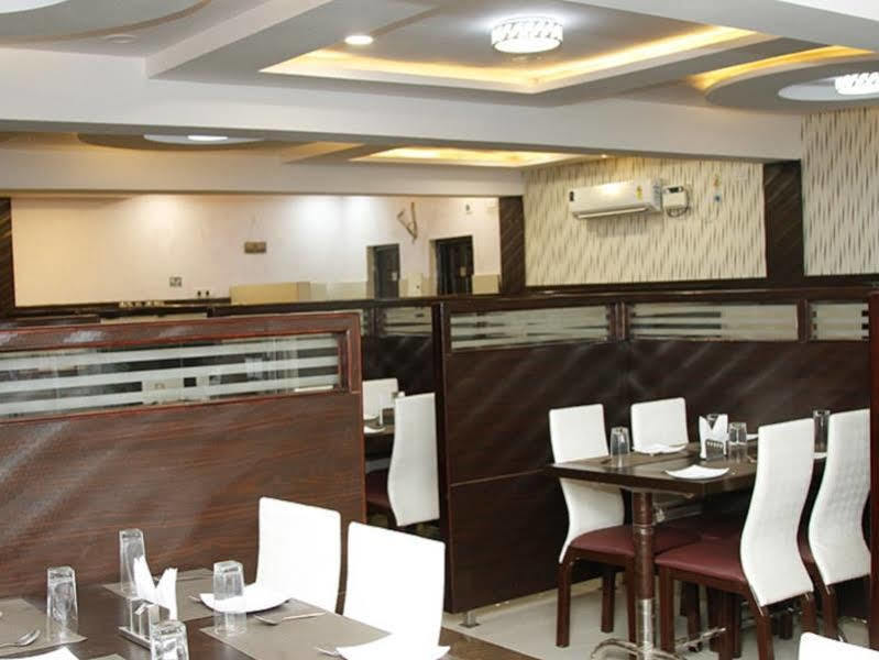 Hotel Mars Chennai Exterior photo